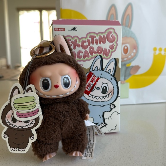 The Monsters Labubu Secret Exciting Macaron - Picture 1 of 6